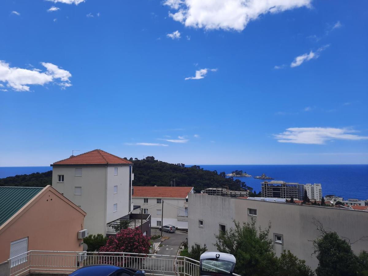 Rakocevic Apartments Petrovac Екстериор снимка