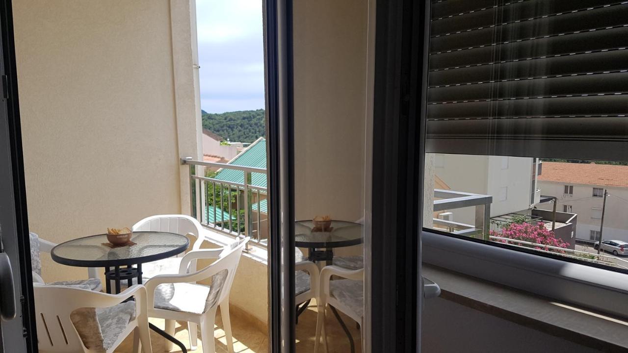Rakocevic Apartments Petrovac Екстериор снимка