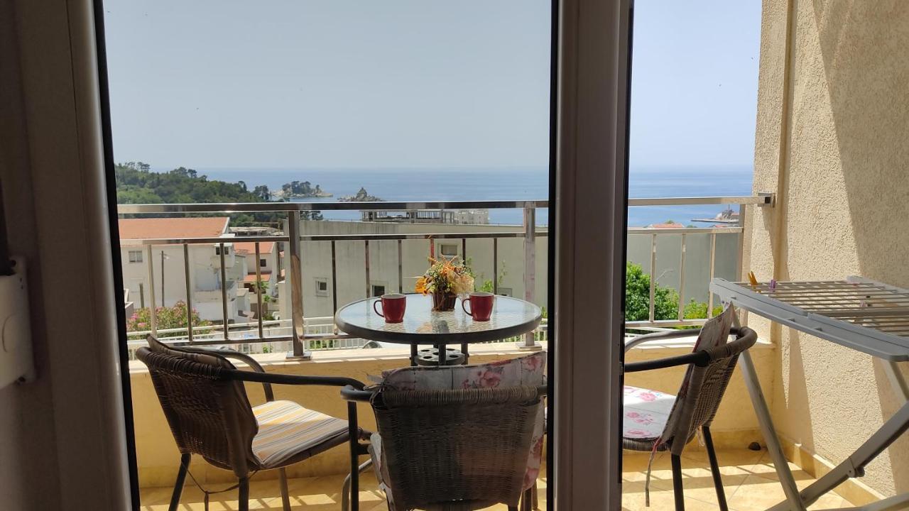 Rakocevic Apartments Petrovac Екстериор снимка