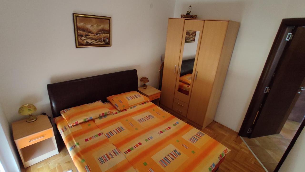 Rakocevic Apartments Petrovac Екстериор снимка