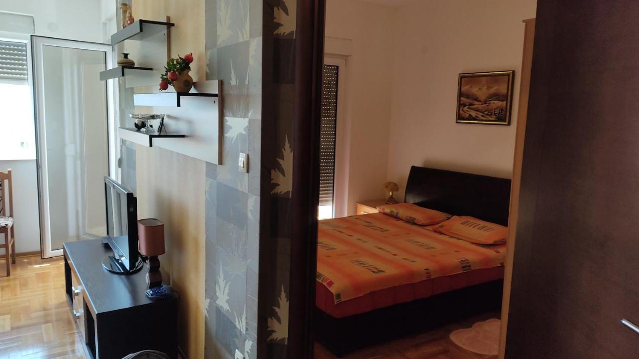 Rakocevic Apartments Petrovac Екстериор снимка