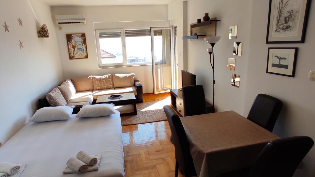 Rakocevic Apartments Petrovac Екстериор снимка