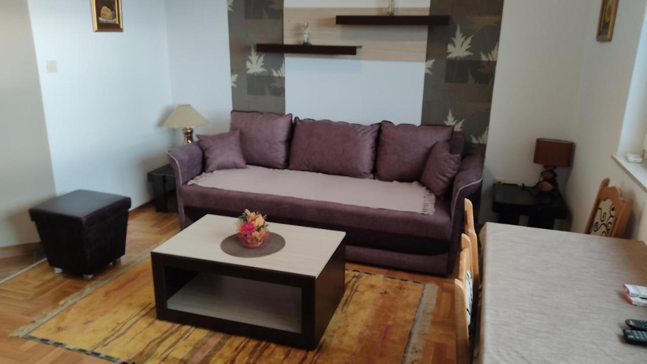 Rakocevic Apartments Petrovac Екстериор снимка