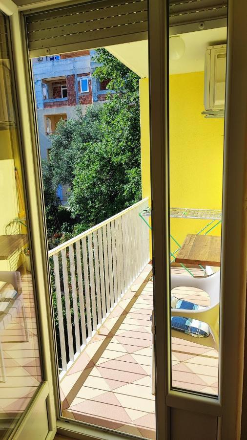 Rakocevic Apartments Petrovac Екстериор снимка